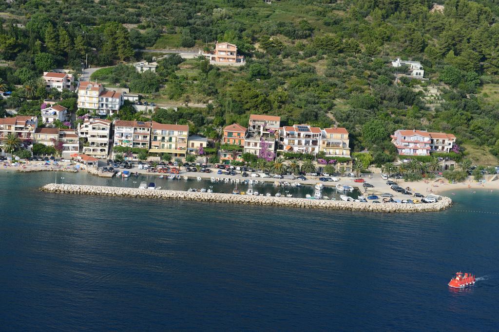 Apartments Waterfront Ivan Podgora Oda fotoğraf