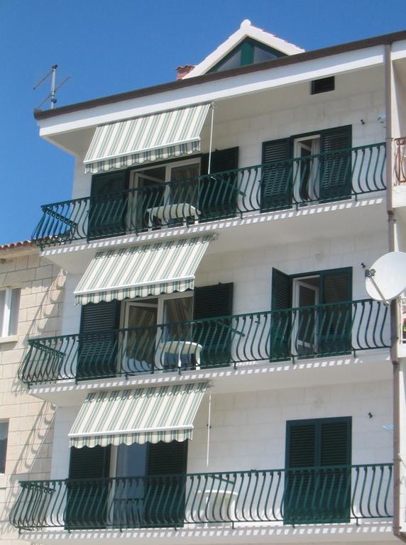 Apartments Waterfront Ivan Podgora Oda fotoğraf